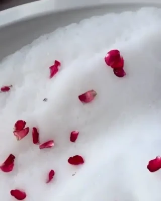 maguiansuz - If someone does this I'll give you 3 free months and a 10 min custom