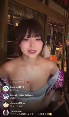 momo_burlesque