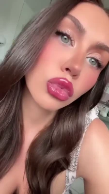 fitchick_em_vip - Is it possible to be sexy fully covered?