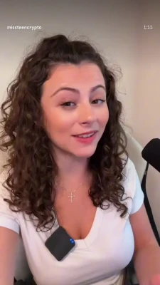 missteencrypto - Let me slide up and down on your dick