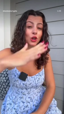 missteencrypto - This loser fucks fake pussy at my command