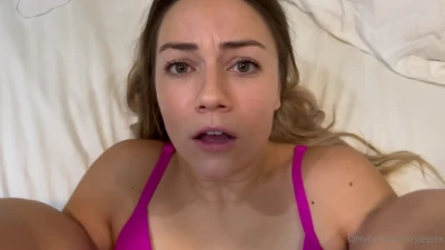 ryleerex - Good afternoon bbs 🌞 Swipe to undress Mommy in the kitchen!