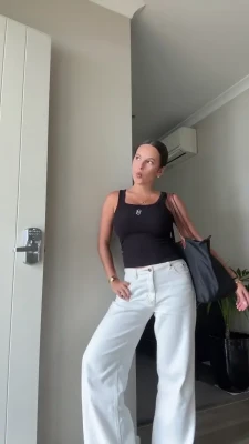 ellamiidgleyy - Have morning wood?? Ill help you with that 😈😈