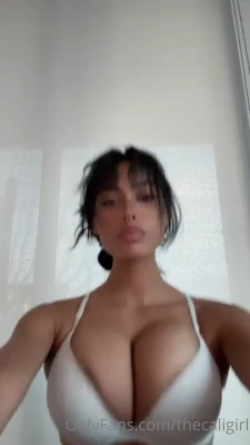 thecaligirl - Had to give the girls a break from the sports bra 😅