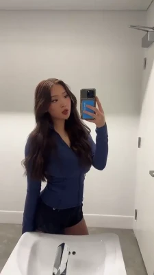 chaelanl - More suit bulging and tight pants