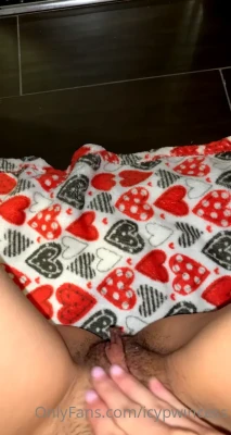 icypwincess - Good evening OnlyFans!!!
