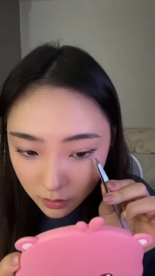 esblee2 - Before I got In the bath 🛁 swipe for a video