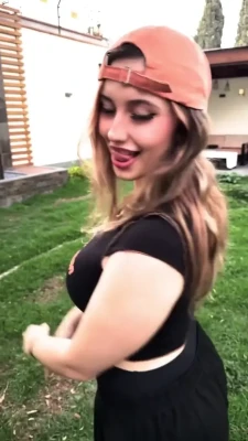 emikukiss - Dropping my huge tits on the counter, you even hear them with a big