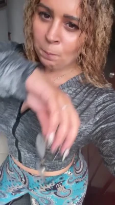 justyeliz - Miss me in scrubs??