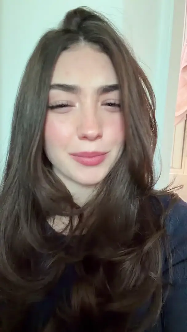 elizabrowne_ - Thirsty for me?