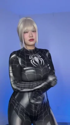 ammeerrss - Now here’s a blonde version for the blue kitten