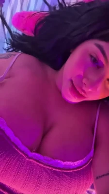danielapereiraof21 - The wettest quarantitties