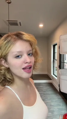giinaalynn - Spit on my titties for me so I don’t have to