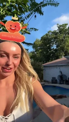 madison_skyy - I'm grumpy send me memes to cheer me up!!