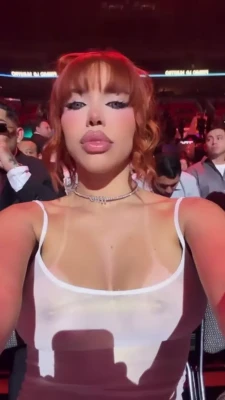 yerimua - Bed boobs