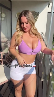 fitnessqueeen - It's Game 2 🏀 Can you guess who I'm rooting for ☘️