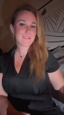 fitnessqueeen - Do you like small tits?