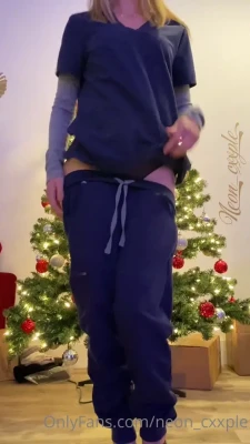 riatheravenous - What would you do to me if i showed up like this 😏