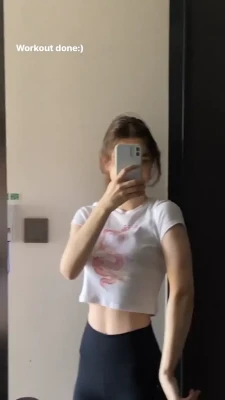 tarankaaa - Swipe to the end for a CREAMPIE 💦 New maid video cumming next week