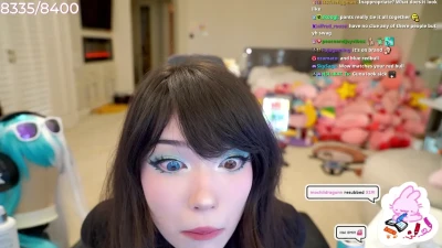 emiru - 🥰 Going to the gym without wearing a bra 😈
