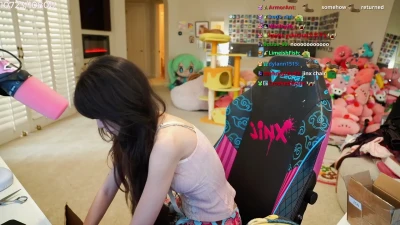 emiru - Yummy cummie