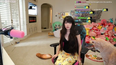 emiru - Destroying your will power one post at a time...