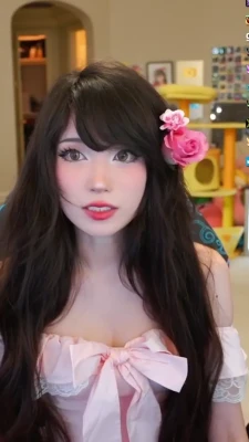 emiru - Super hot high heels tease
