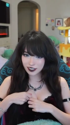 emiru - Horny devil 😈