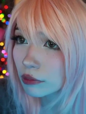 emiru - I know I was just naked in another pool but this is riskier cause