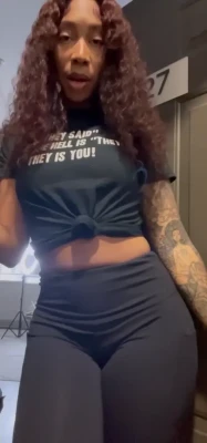 aritheamazon - La mucamita trabieza empieza así 😈💦💦😋