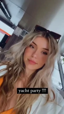 brookeabb - Happy New Year! 🥰