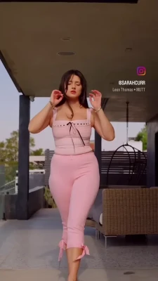 sarahcurr - I have a bad news guys - this is the last ass pic this year