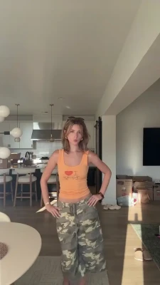 willow - Don’t I look so sexy? 🖤
