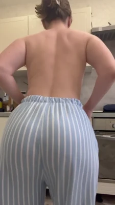 kinkink - Omg, I’m so horny over here😈 send me DM babe🥵🥰