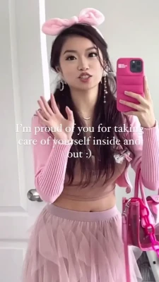 fruitypoppin - i love being naked so much lol