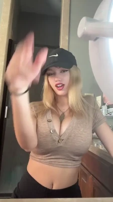 mikahlynn - Such a thick goddess