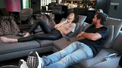 kendalljenner - What time do you prefer for the next livestream? In AEST (Australian