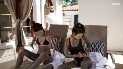 kendalljenner - Testing the new set up .😗💕