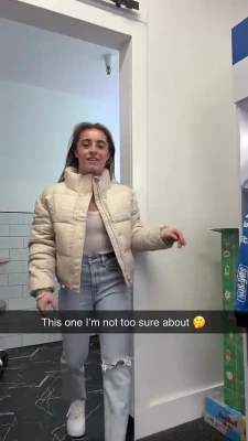 demibagby - Strip en masturbatie