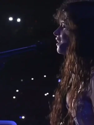 camilacabello - Imagine you as my personal camera.