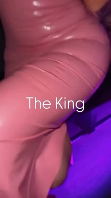 kyliejenner - Can i be your neet trans girl housewife? 🥺🥺🥺