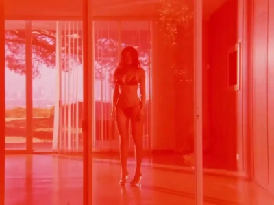 kyliejenner - I need a load on my ___?