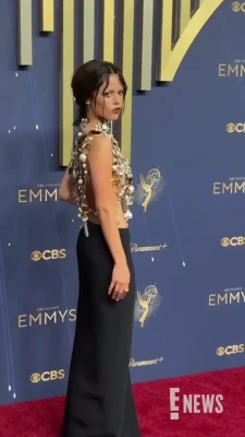 jennaortega - Love when someone can take my pictures for me 💖❤️ part 2