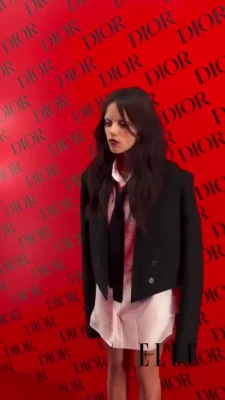 jennaortega - Help me out will ya? 🧶