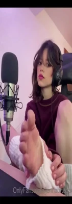 jennaortega - Bootie pats now ! 💋 🤚