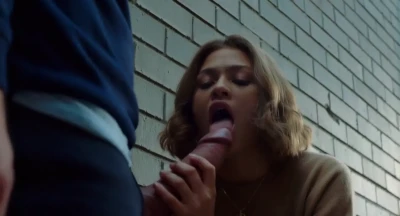 zendaya - It's a good time to have some fun with this sexy ass body😏
