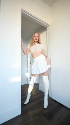 carolinezalog - Why do I get the feeling these are what lured you here