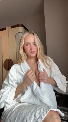 carolinezalog - Where do you want to cum?