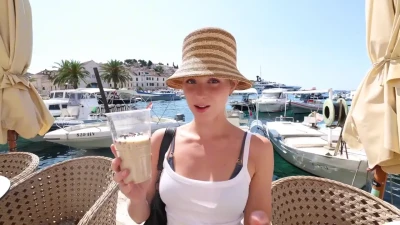 carolinezalog - Sending all of my active subs a special treat, like this post 😏