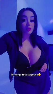itzeldelavega2 - For all my foot fetish fans go check out my pinned post on my PPV